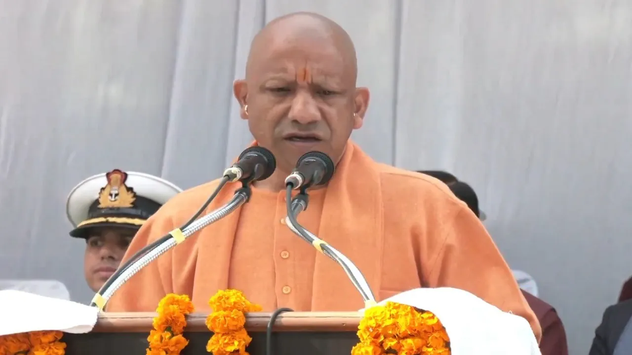 CM Yogi will gift to Gorakhpur