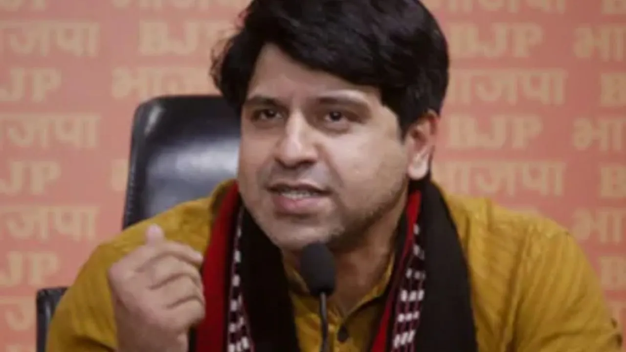 Shehzad-Poonawalla-mother-injured