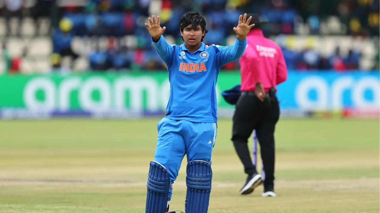 IND-U19 vs ENG U-19: टीम इंडिया ने फाइनल में 411 रन जड़कर बनाए 2 महारिकॉर्ड, 3 साल बाद दोहराया ये करिश्मा