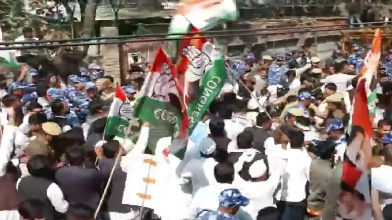 Congress Protest in Lucknow
