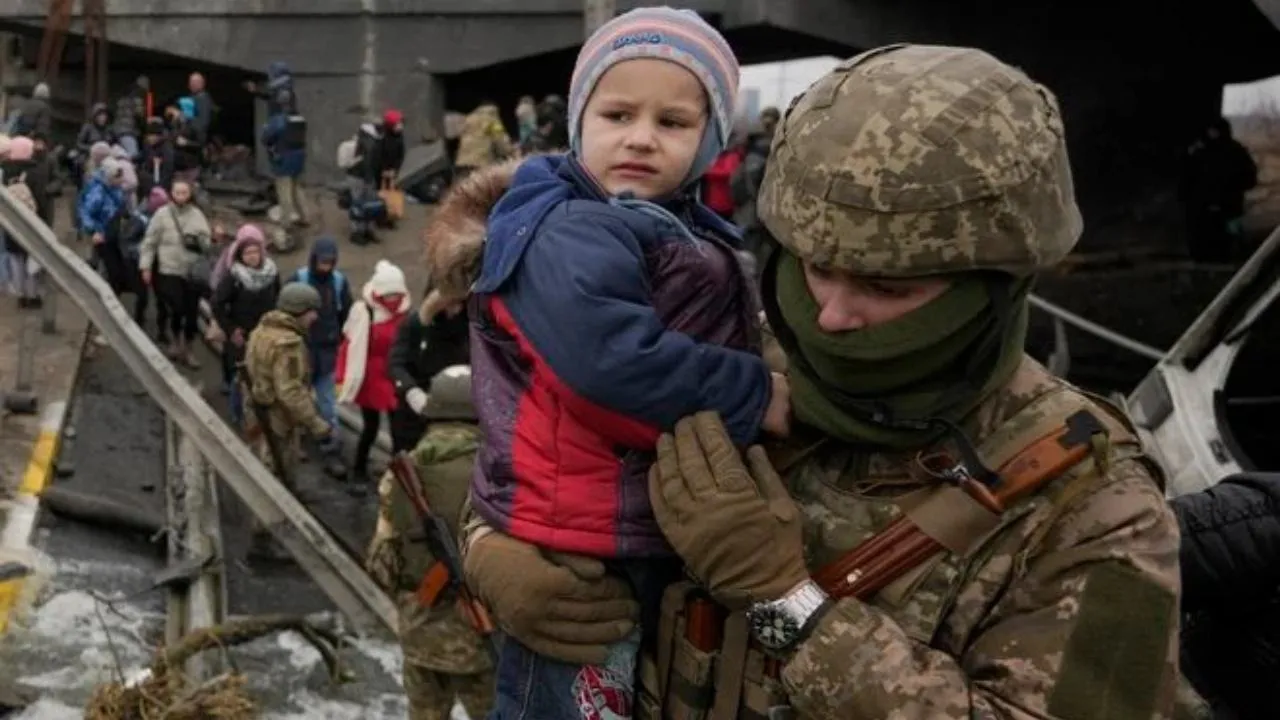 Russia Ukraine war 4th anniversary, EU new sanctions on Russia, Hungary veto Ukraine aid, Russia invasion 2026 updates, EU Russia oil dispute, Ukraine war reconstruction challenges