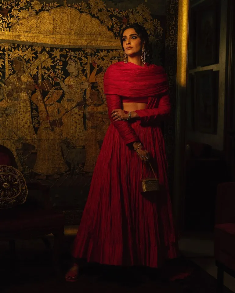 Sonam Kapoor 8