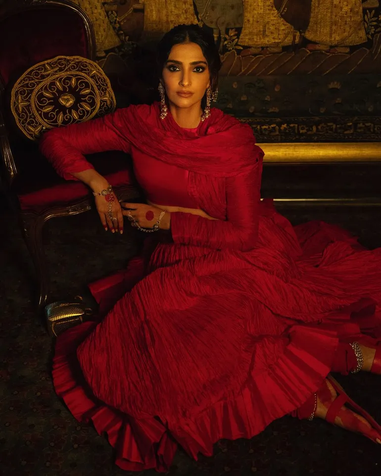 Sonam Kapoor 2