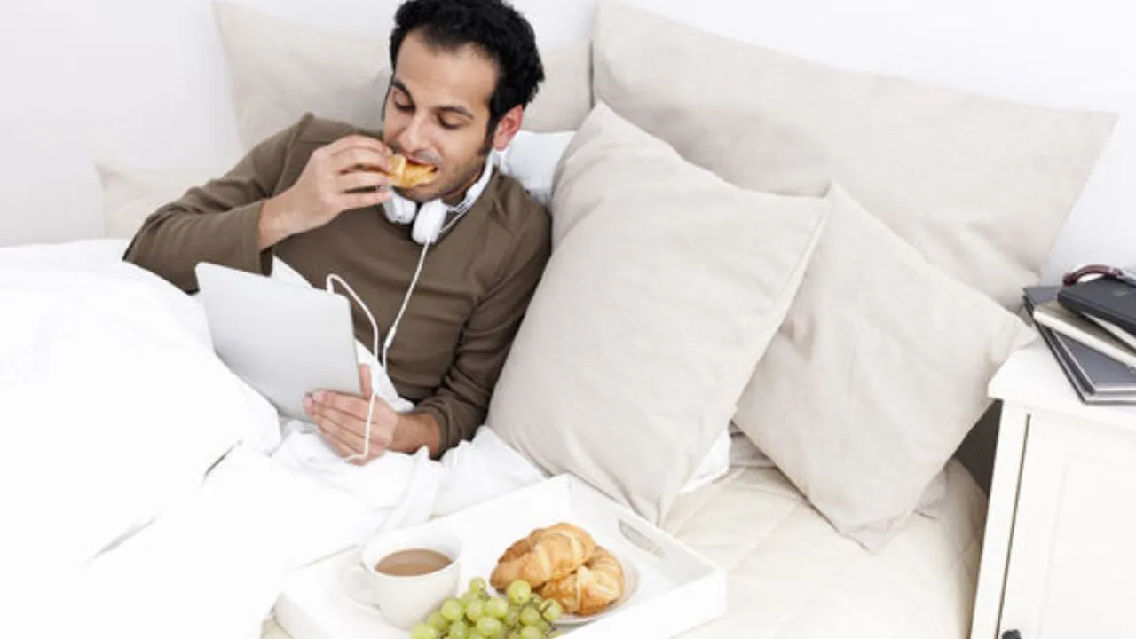Eating on Bed