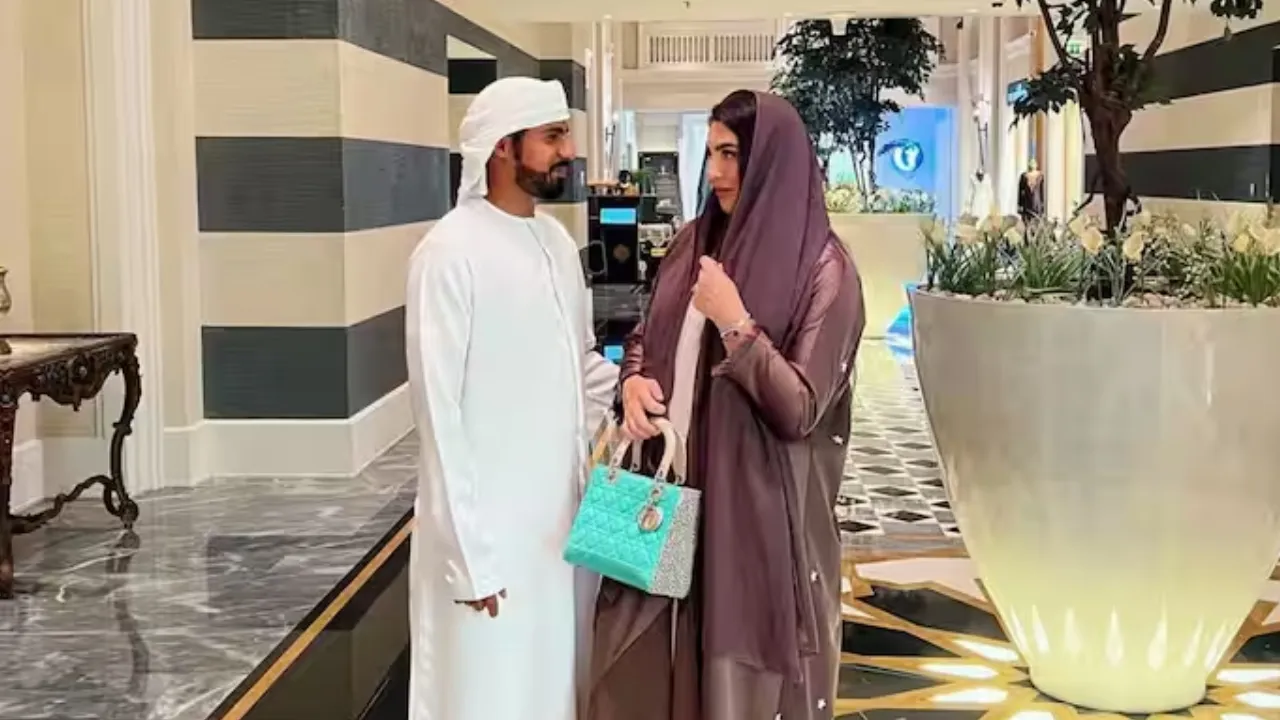 Dubai Sheikh Wife Private Island for Bikini