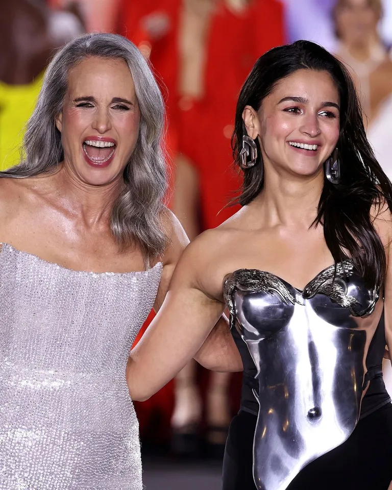 alia 4