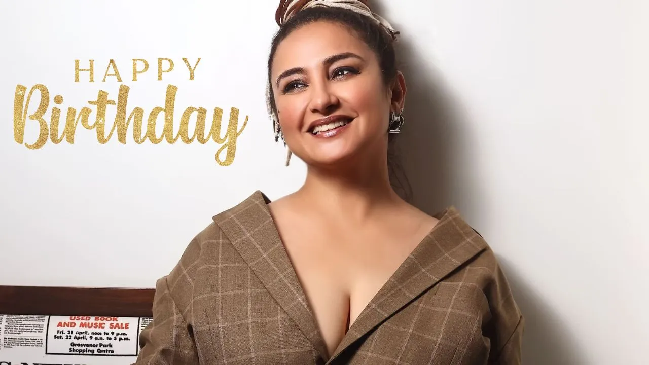 Famous actress Divya Dutta