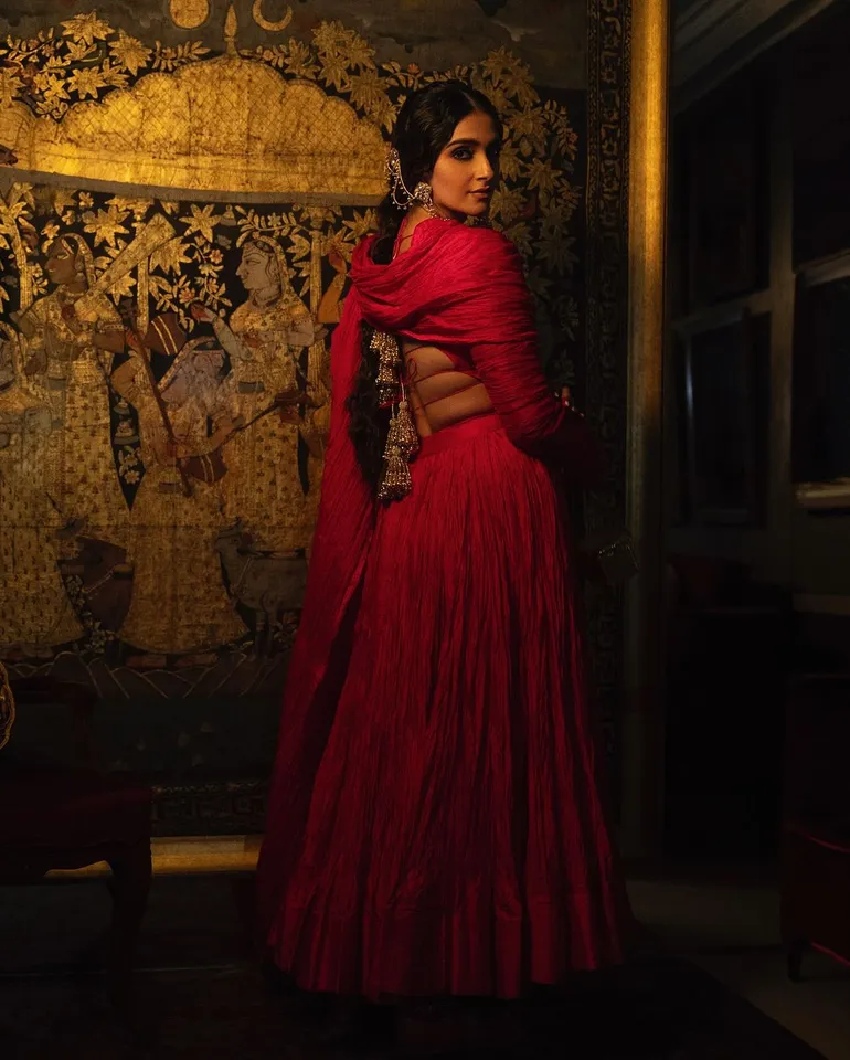 Sonam Kapoor 3