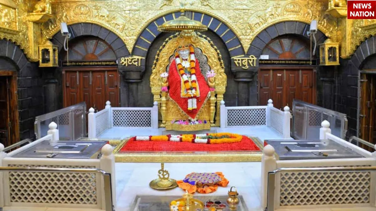 शिर्डी साईं बाबा मंदिर, महाराष्ट्र