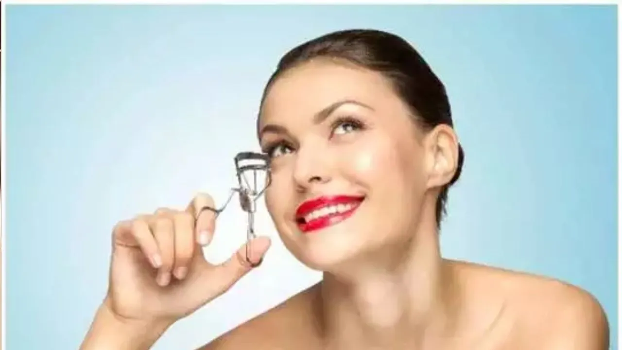 Mascara 2