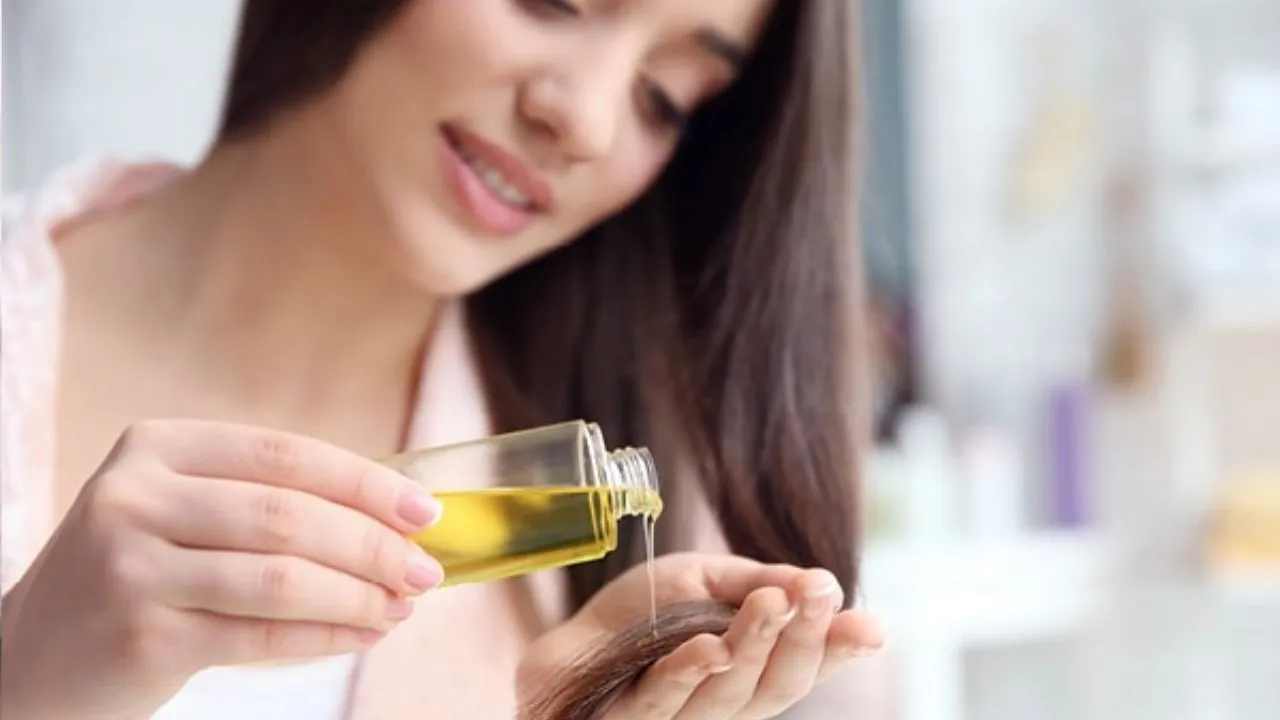 Rosemary Hair Spray 3