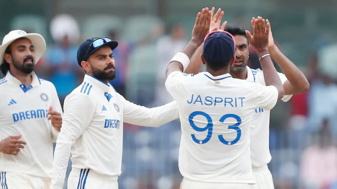 R Ashwin      