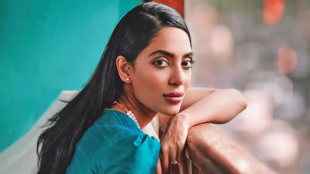 Sobhita Dhulipala love sitara