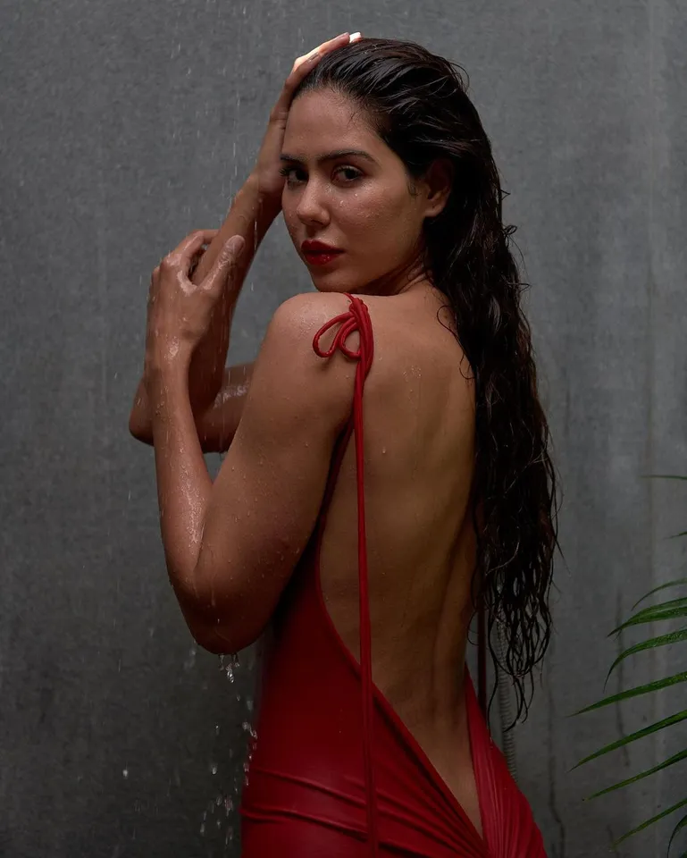 Sonam Bajwa 10
