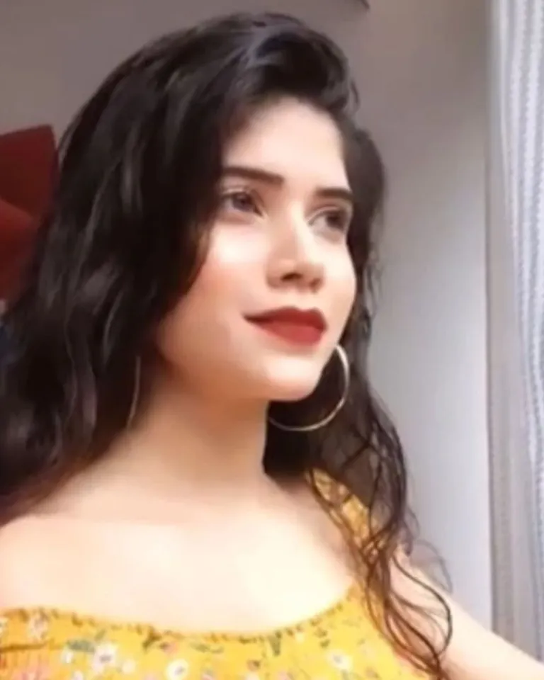 adnan wife 3
