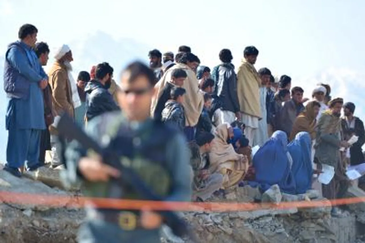 Taliban says 16,242 Afghan refugees forcibly deported from Iran, Pakistan in single day