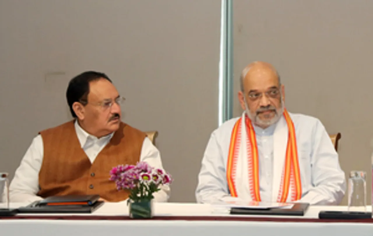 Kolkata: Union Home Minister Amit Shah and BJP National President JP Nadda held a meeting with West Bengal BJP leaders