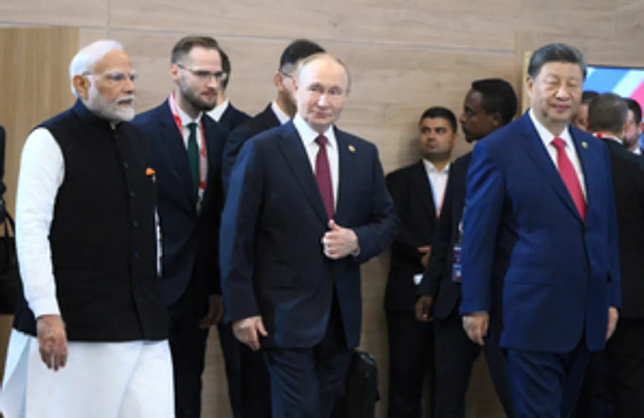 Kazan: A family photo ceremony prior to the 16th BRICS Summit plenary session