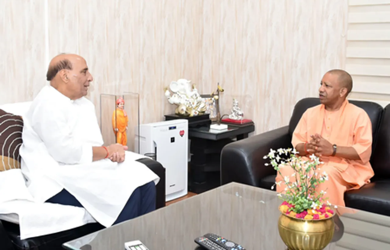 New Delhi: Uttar Pradesh CM Yogi Adityanath Meets Defence Minister Rajnath Singh
