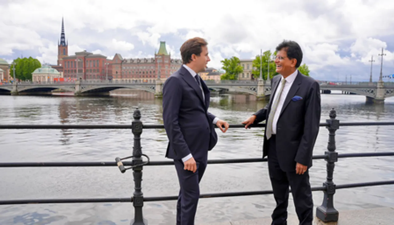 Piyush Goyal meets Swedish Minister Benjamin Dousa