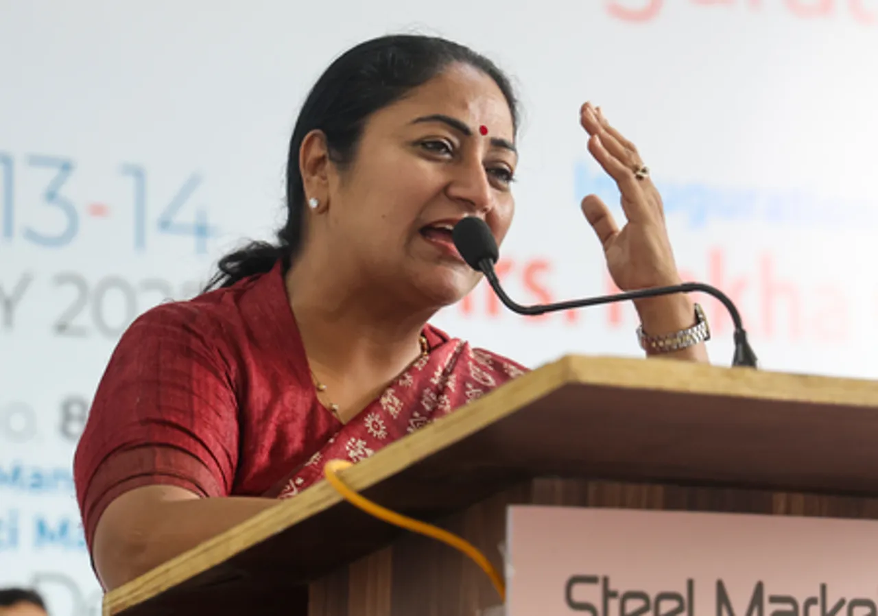New Delhi: Rekha Gupta inaugurates Indian Houseware Exhibition