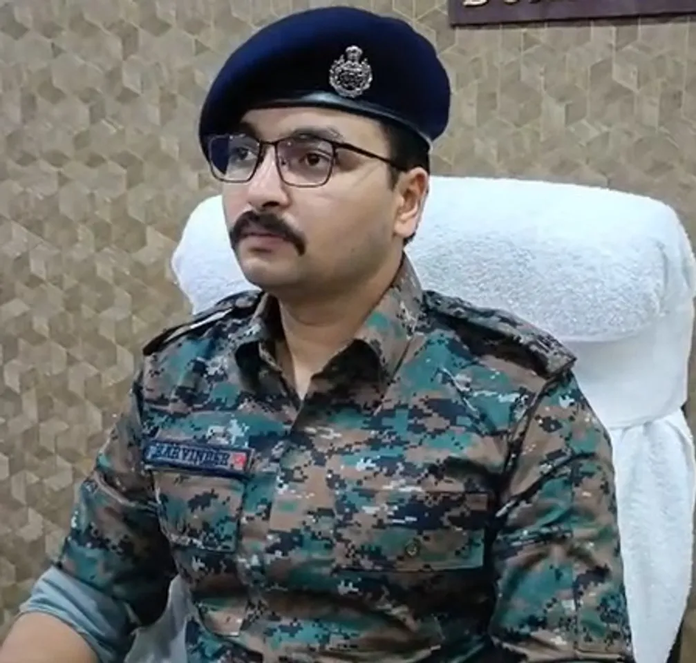 बोकारो पुलिस-नक्सली मुठभेड़: सर्च ऑपरेशन जारी, एके-47, समेत कई नक्सली सामग्री बरामद