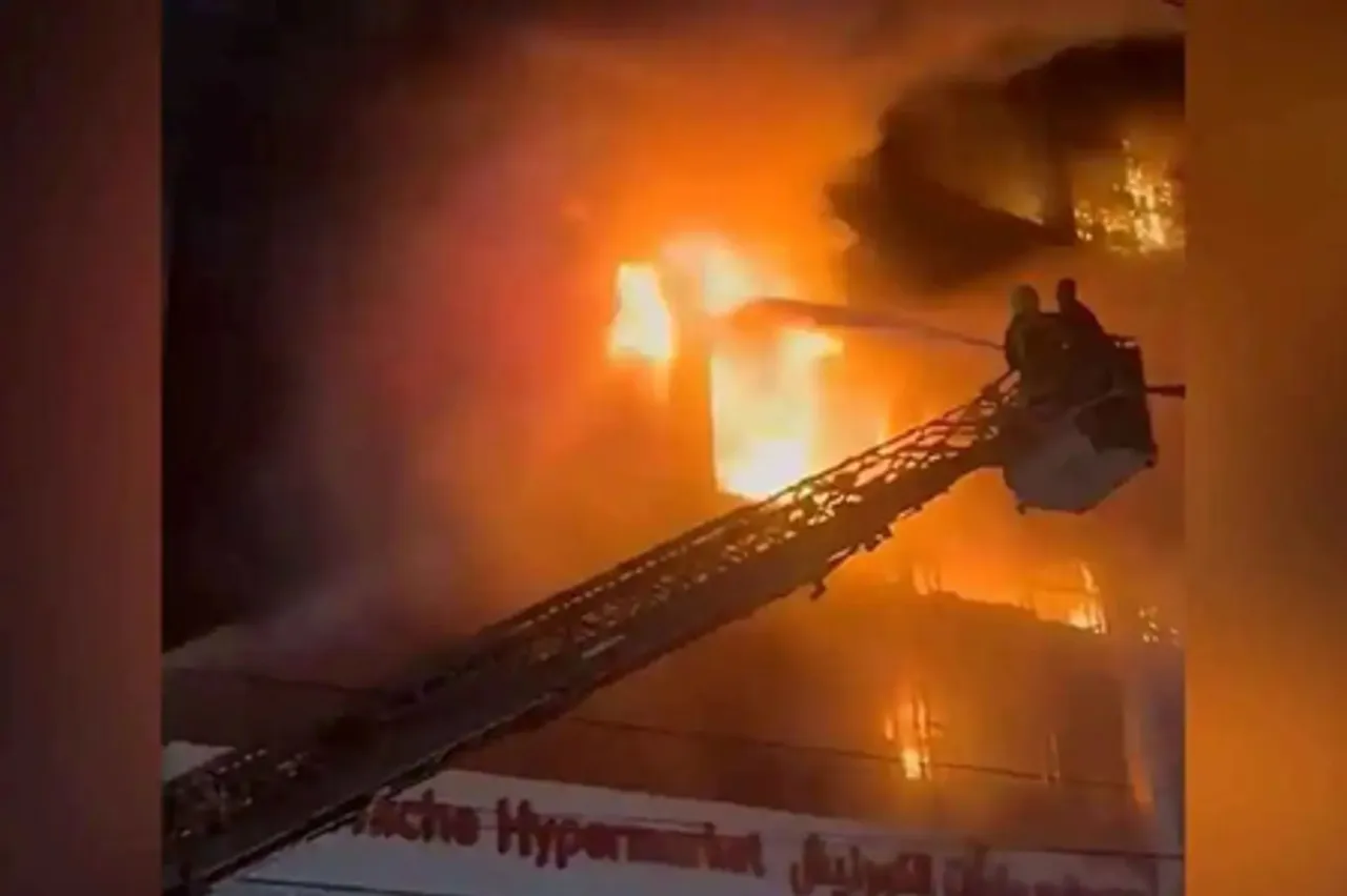 50 killed in hypermarket fire in Iraq's Wasit: Governor