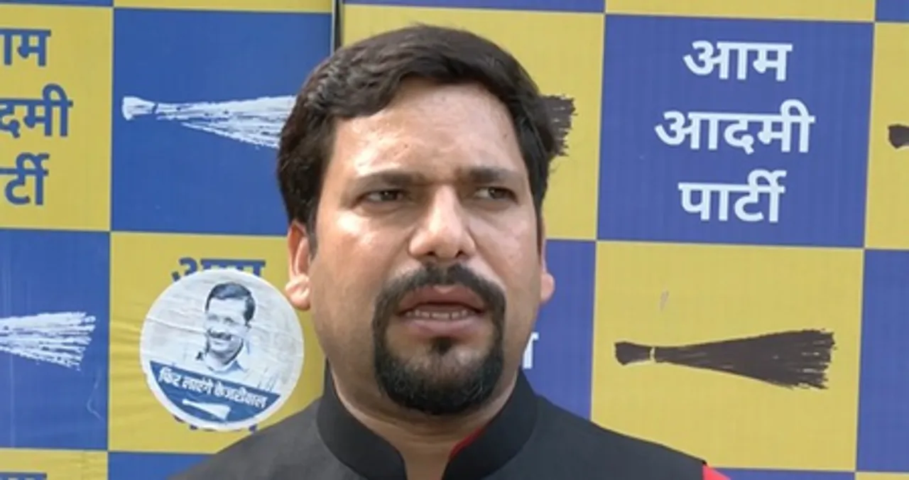 'आप' ने नीतीश के फ्री बिजली के फैसले का किया स्वागत, संजीव झा बोले- सिखाने के लिए आए हैं केजरीवाल