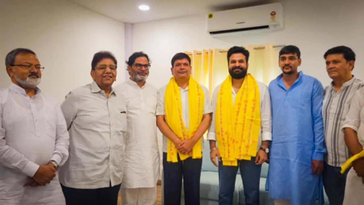 बिहार: पूर्व आईपीएस जयप्रकाश सिंह और अभिनेता रितेश पांडेय जन सुराज में शामिल