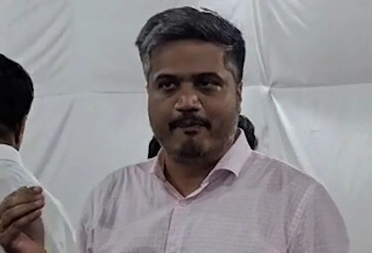 एनसीपी शरद पवार गुट के विधायक रोहित पवार के खिलाफ एफआईआर दर्ज