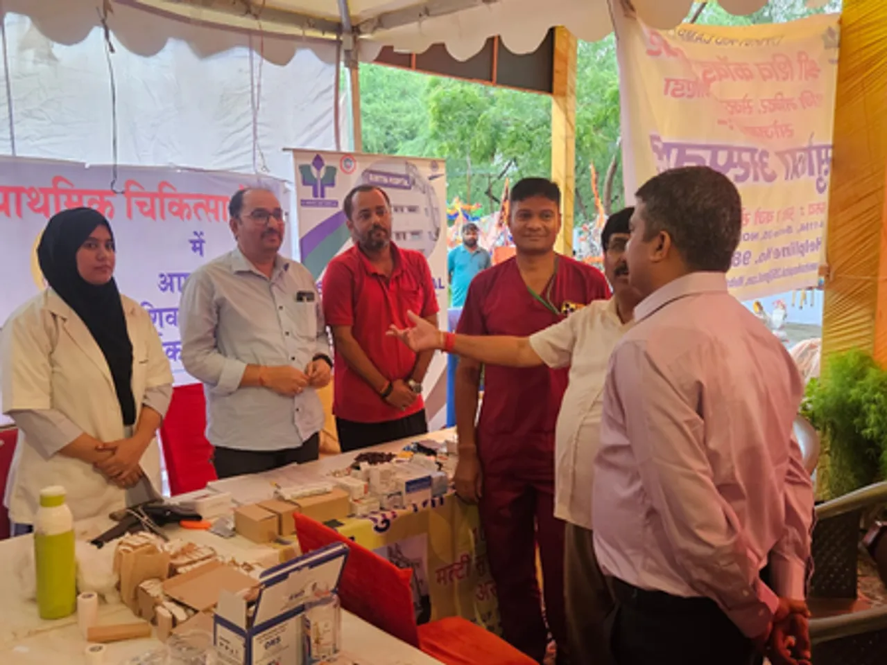 कांवड़ यात्रा : डीएम मनीष कुमार वर्मा ने शनि मंदिर पहुंचकर व्यवस्थाओं का लिया जायजा