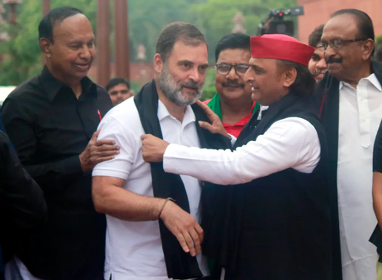 New Delhi: INDIA bloc MPs Protest Against SIR Exercise in Bihar