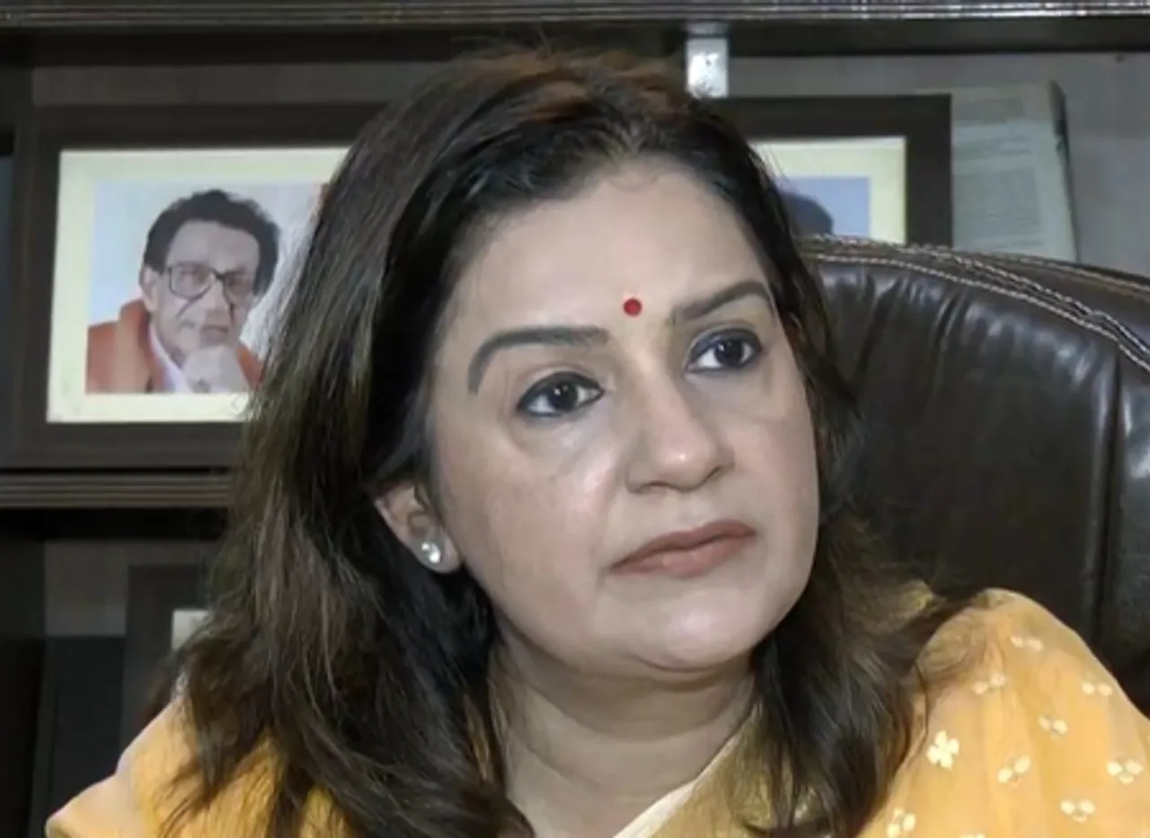 उपराष्ट्रपति पद से जगदीप धनखड़ के इस्तीफे पर प्रियंका चतुर्वेदी ने उठाए सवाल, कहा- मानसून सत्र के पहले दिन इस्तीफा क्यों