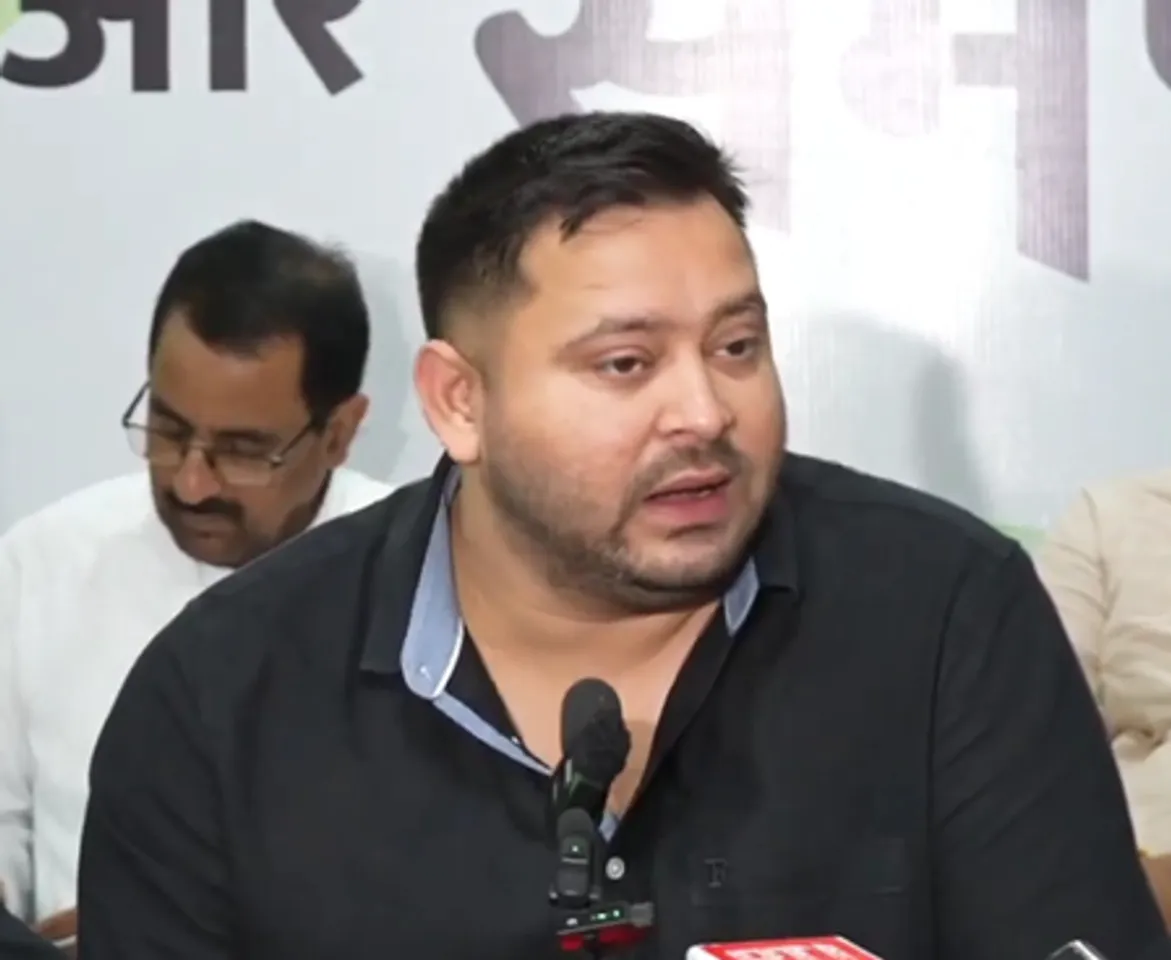 तेजस्वी यादव का सत्तारूढ़ पार्टियों पर हमला, 'अब सरकार चुन रही है मतदाता'