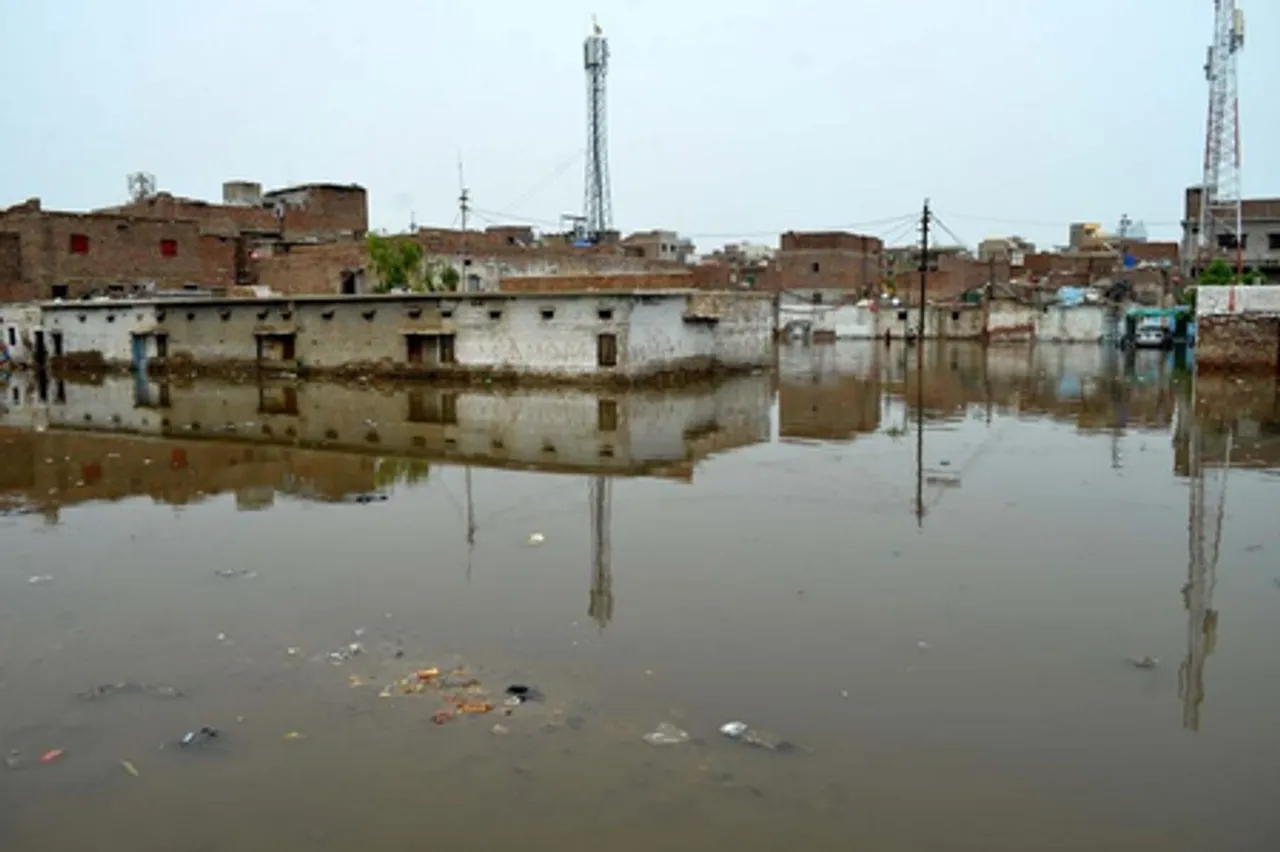 Monsoon fury claims 18 more lives in Pakistan