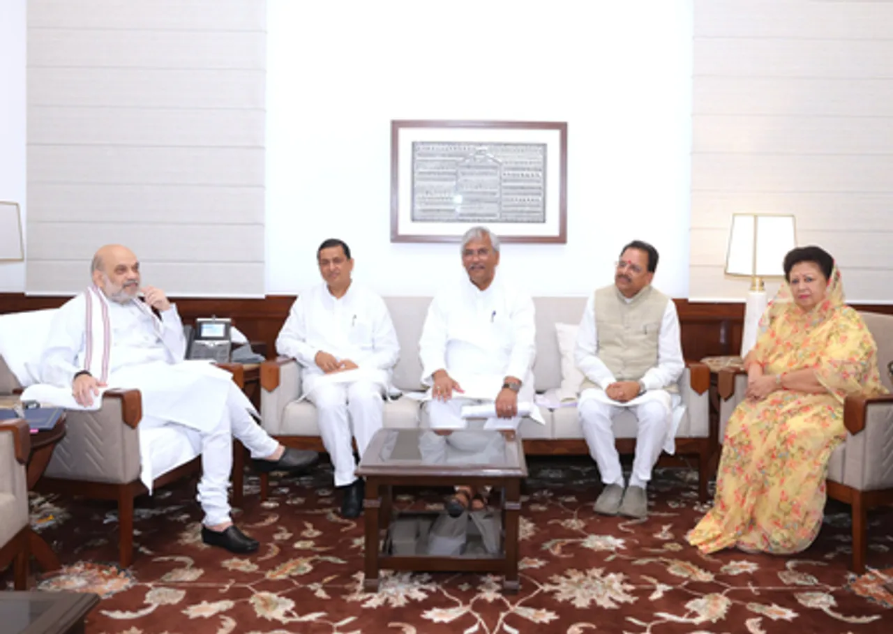 एलयूसीसी चिट फंड घोटाले को लेकर अनिल बलूनी समेत चार सांसदों ने गृह मंत्री से की मुलाकात