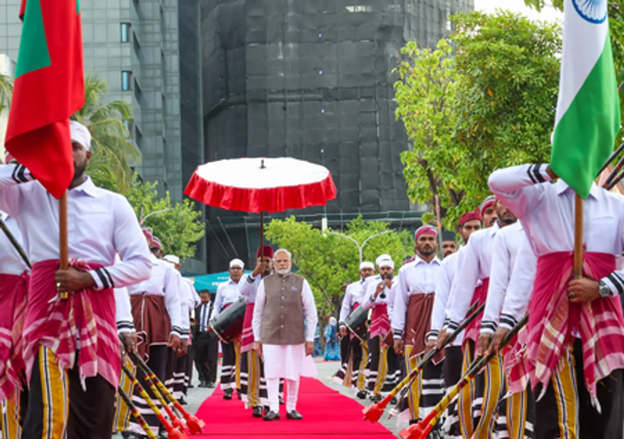 PM Modi Receives Ceremonial Welcome in Maldives