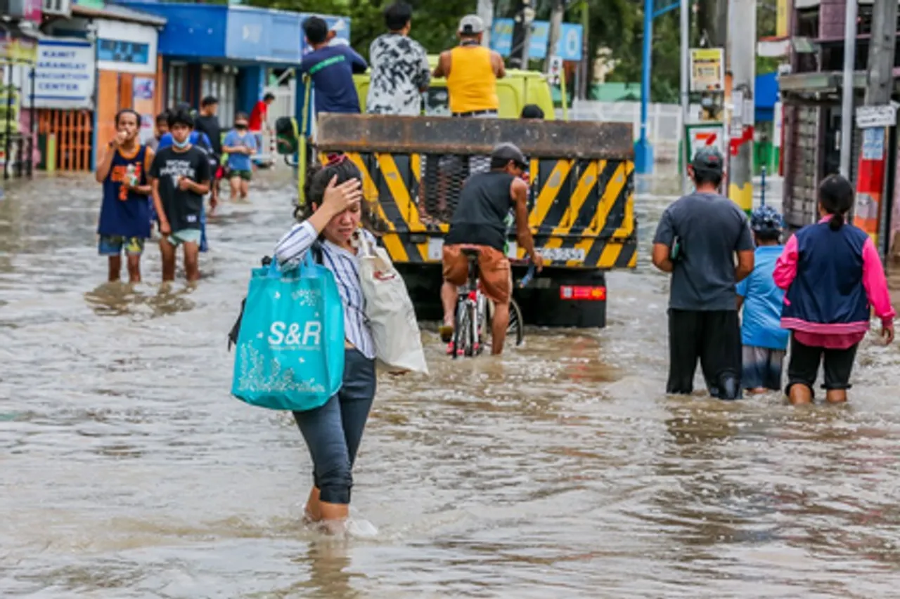 Philippine cyclones death toll rises to 30, 7 missing