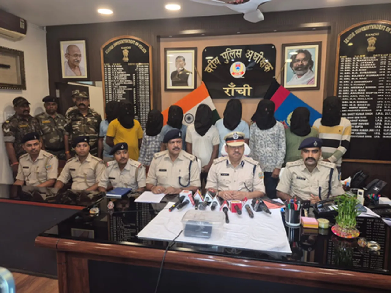 रांची में पावर ग्रिड पर हमला कर लूटपाट के मामले में नौ अपराधी गिरफ्तार