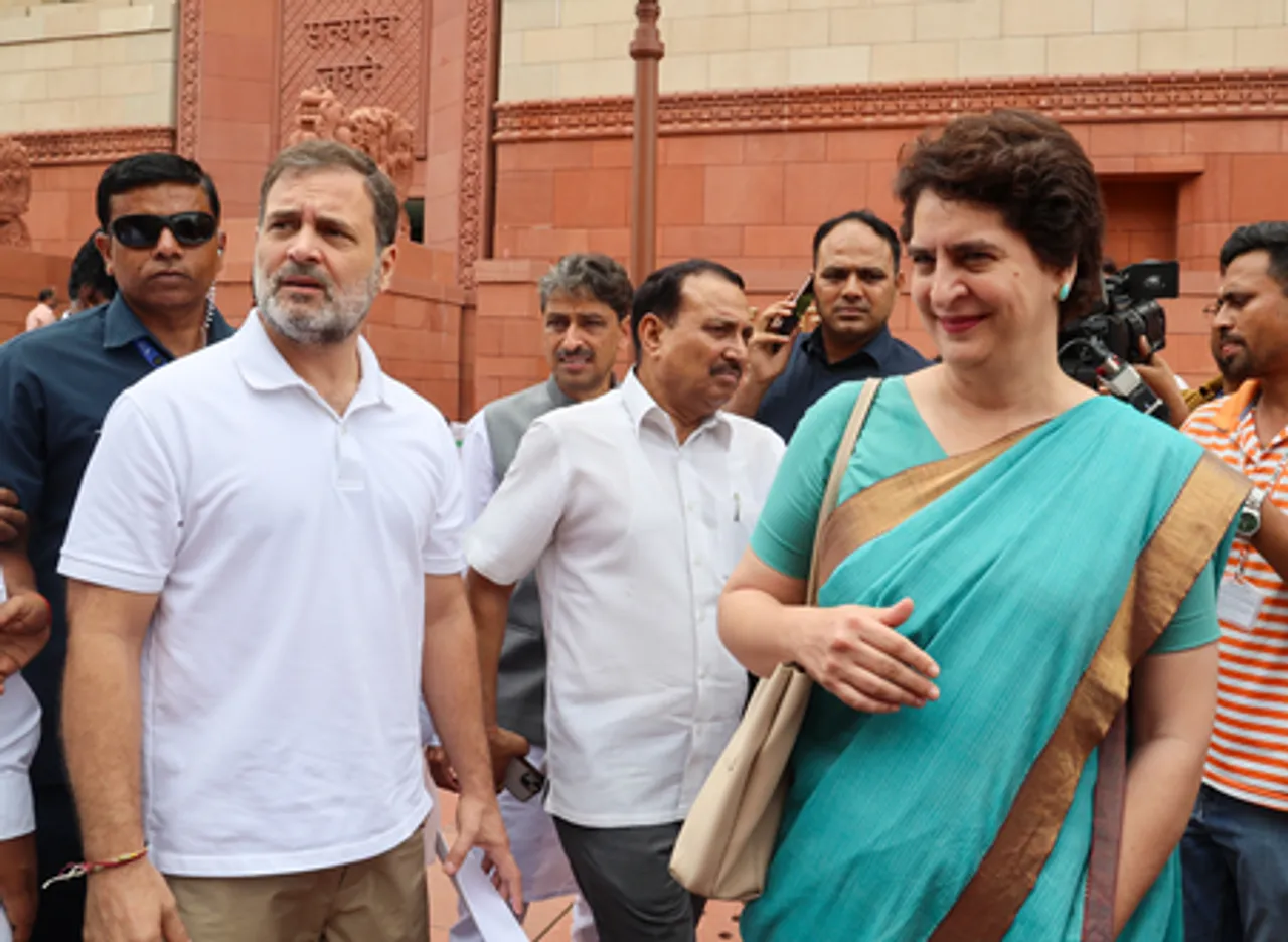 New Delhi: MPs At Parliament House During Monsoon Session