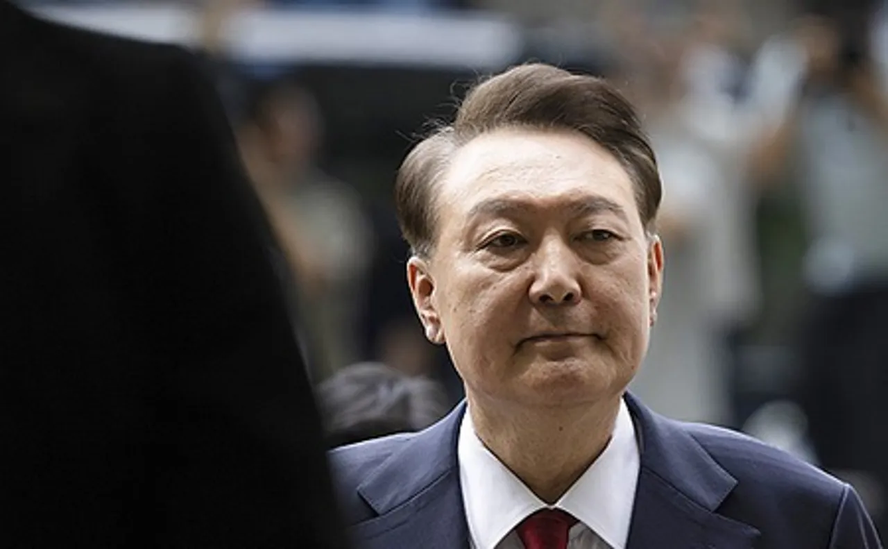 South Korea: Ex-President Yoon snubs questioning by special counsel in probe into ex-first lady