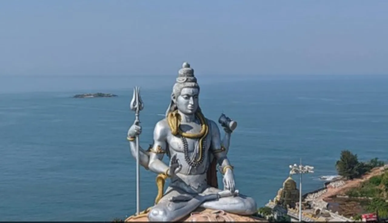सावन विशेष : 237 फीट ऊंचा मंदिर तो 123 फीट ऊंची प्रतिमा, तीन ओर समुद्र से घिरा है ‘रामायण काल’ का यह मंदिर