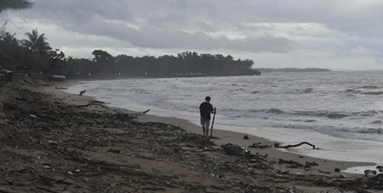Indonesia warns of possible minor tsunami in coastal areas after Russia quake