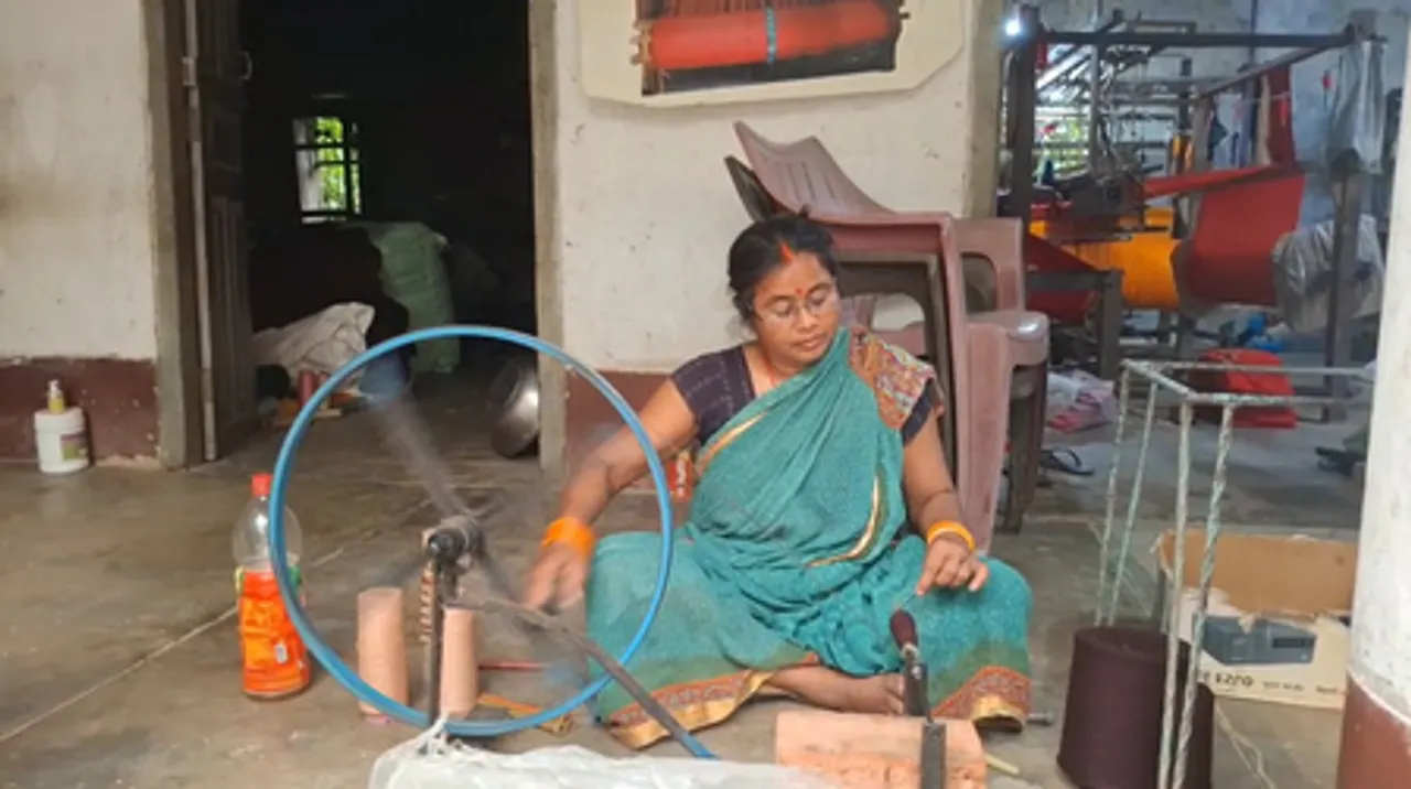 बिहार: हरनाटांड के धिरौली प्राथमिक ऊन बुनकर सहयोग समिति ने महिलाओं को बनाया आत्मनिर्भर