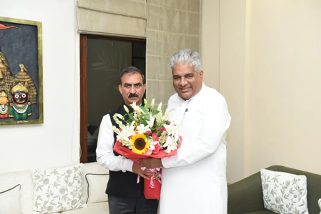 Sukhwinder Singh Sukhu Meet with Bhupendra Patel