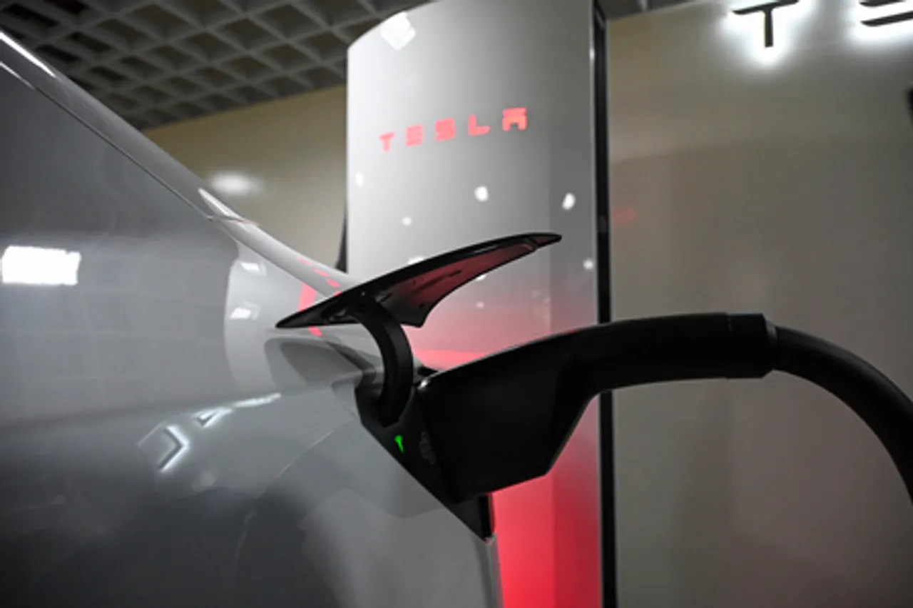Mumbai: Tesla opens first charging station in India