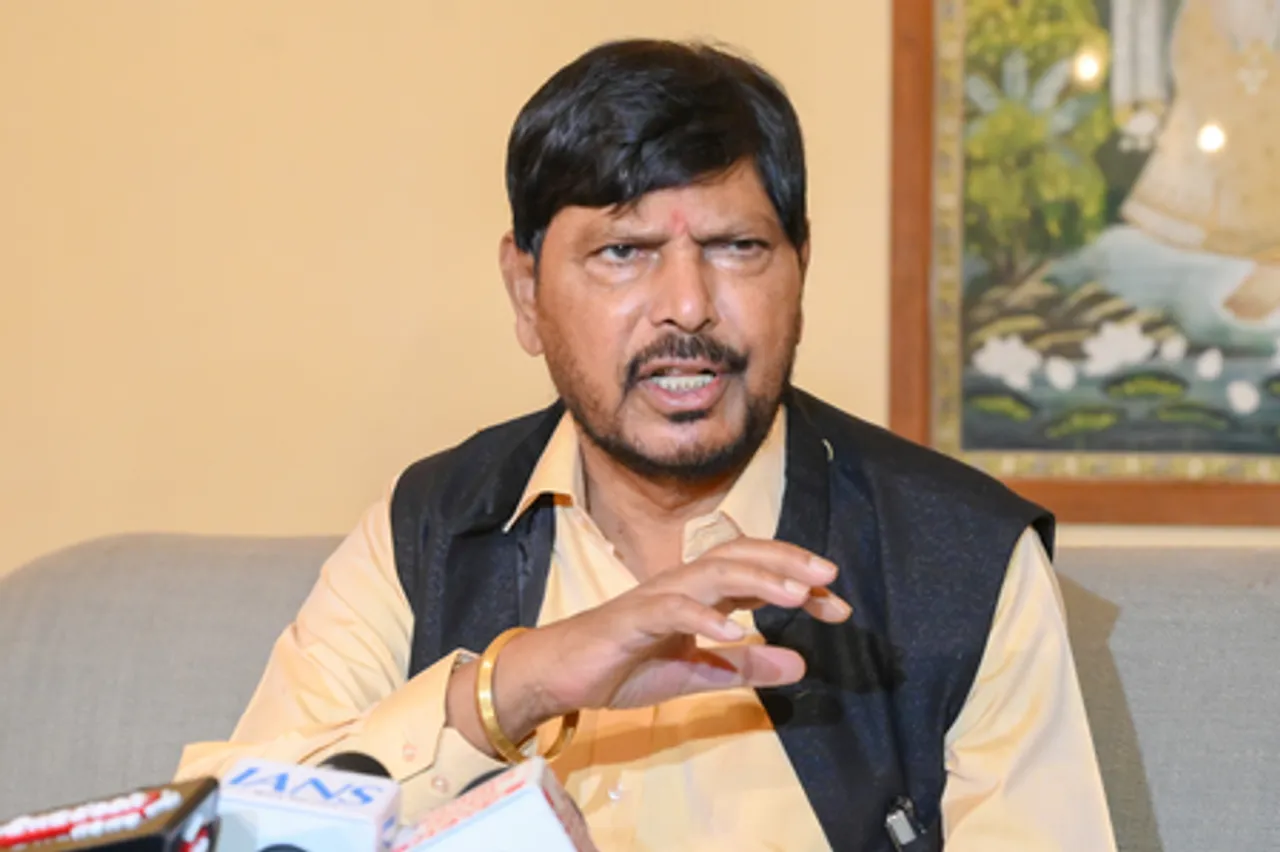 'आरोग्य फेस्ट 2025' का भव्य समापन, केंद्रीय राज्यमंत्री आठवले ने की शिरकत, राहुल गांधी पर साधा निशाना