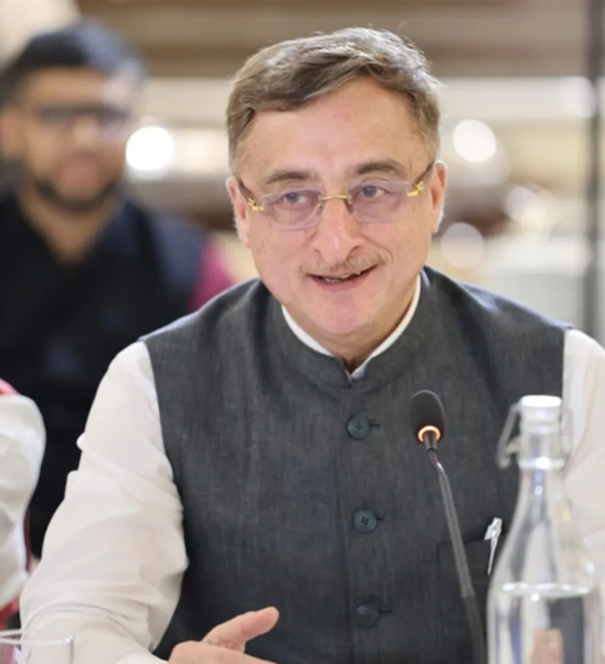 राहुल गांधी के चुनाव आयोग पर आरोपों से सियासत, कांग्रेस और भाजपा आमने-सामने