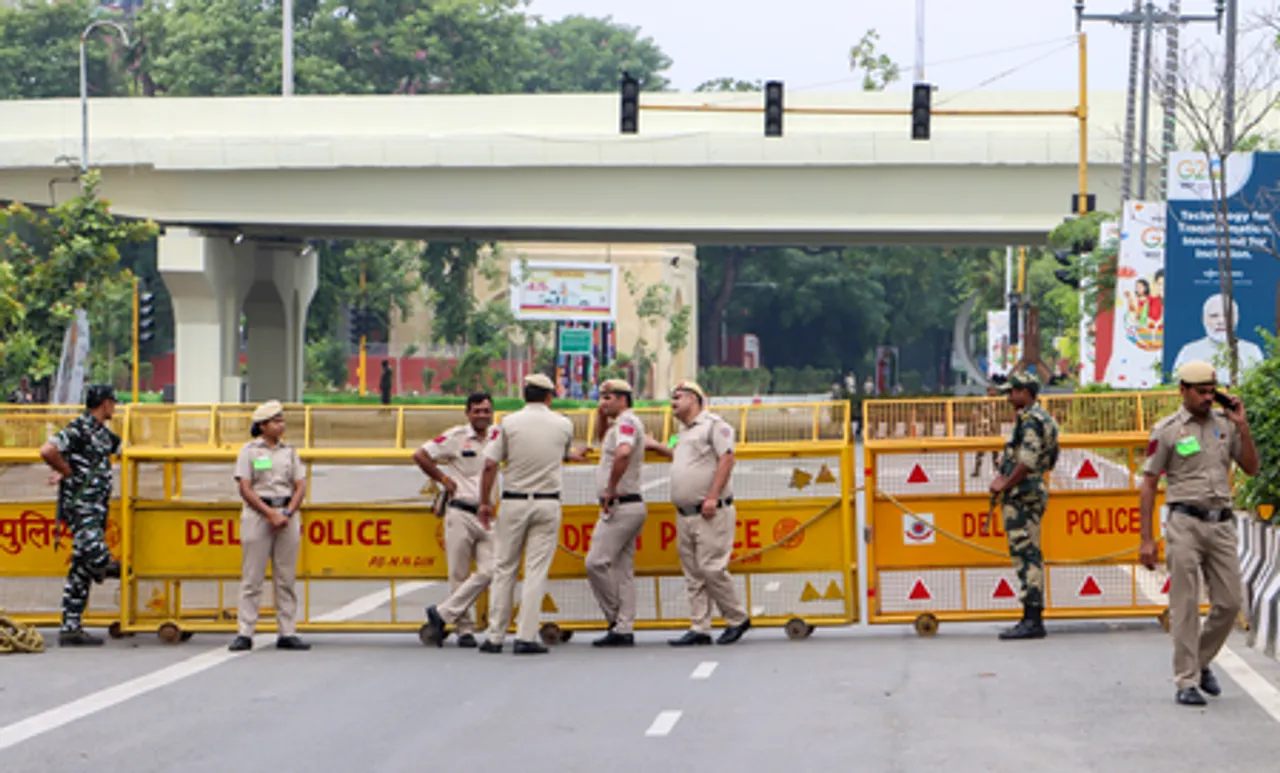दिल्ली यातायात पुलिस ने रक्षाबंधन के मद्देनजर जारी की एडवाइजरी, इन सड़कों से बचने की सलाह