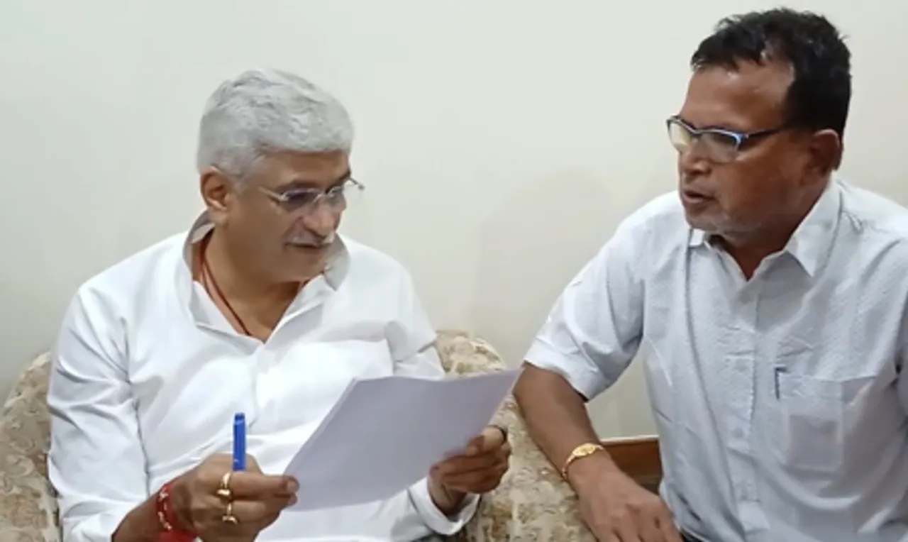जोधपुर : केंद्रीय मंत्री गजेंद्र सिंह शेखावत ने सुनीं ग्रामीणों की समस्याएं, राहुल गांधी पर किया जुबानी हमला